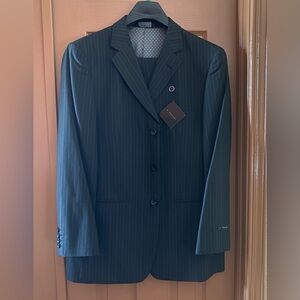 J. FERRAR Mens Black Striped Suit 42 Regular and pants 34x32